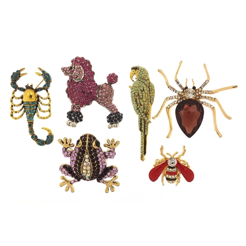 1821 - Six jewelled and enamel animal and insect brooches including scorpion, poodle, parrot and frog, the ... 