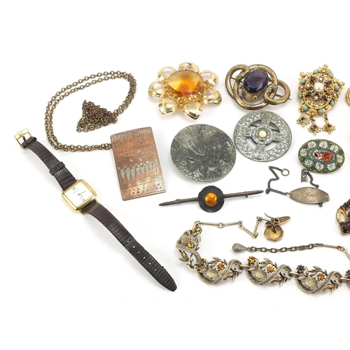 1815 - Antique and later jewellery including a Victorian gilt metal amethyst brooch, amber coloured necklac... 