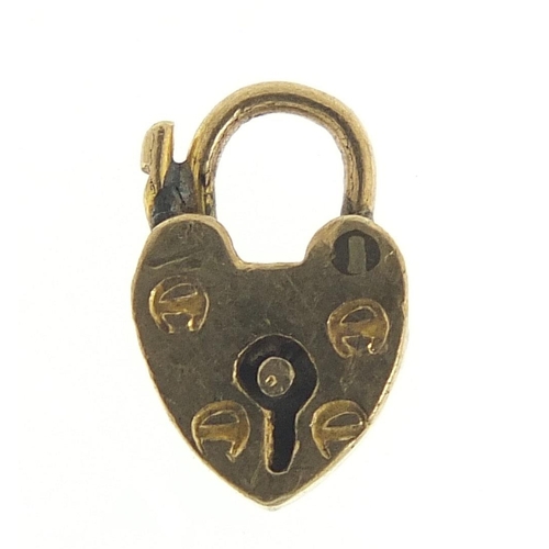 1988 - 9ct gold love heart padlock, 1cm high, 0.4g