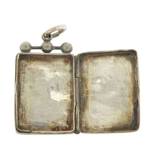 1849 - Cricket interest Victorian silver locket, Birmingham 1890, 3.5cm high, 5.6g