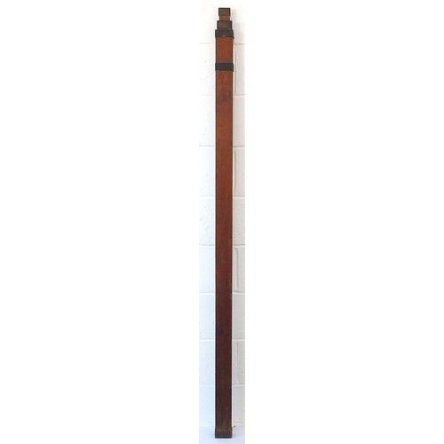 2581 - Brass mounted surveyor's level, 190.5cm in length