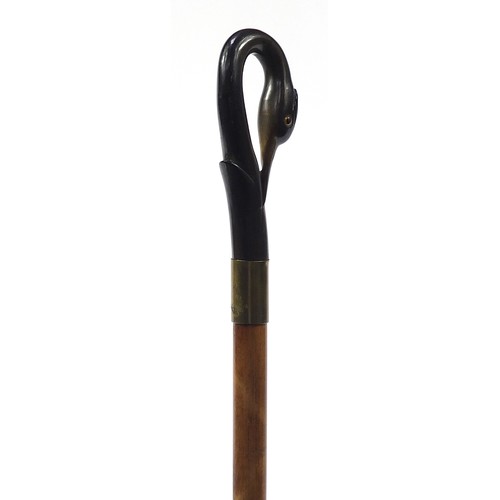 870 - Bamboo sword stick with horn handle carved in the form of a swan's head, 86.5cm in length