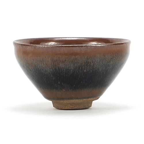 2451 - Chinese hare's fur pottery bowl, 13cm in diameter