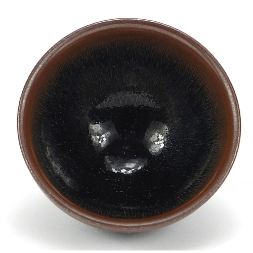 2451 - Chinese hare's fur pottery bowl, 13cm in diameter