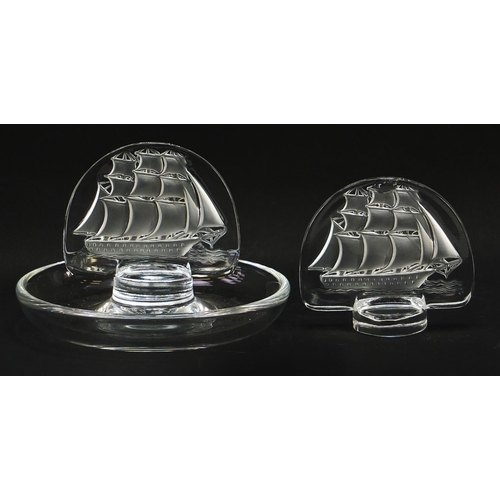 737 - Lalique, French frosted and clear glass caravelle pin tray and a cachet, both etched Lalique France,... 