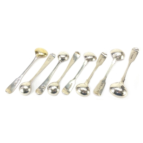 1465 - Seven Georgian and later silver mustard spoons, various hallmarks, the largest 10.5cm in length, tot... 