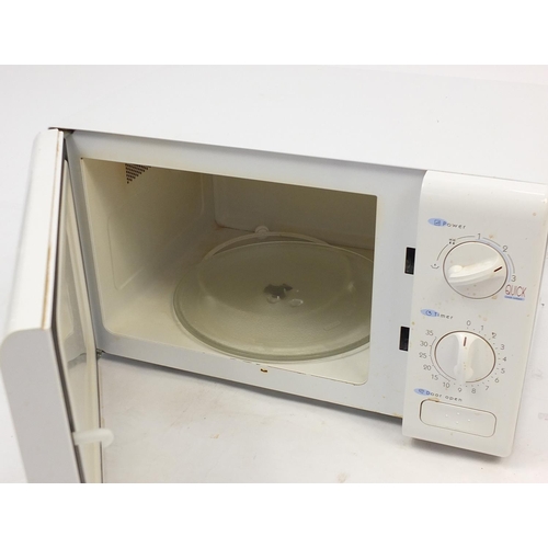 279 - Daewoo Cookmate microwave, 46.5cm wide