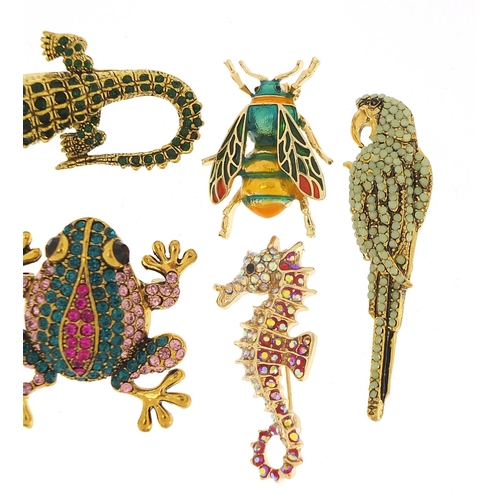 2440 - Six jewelled and enamel animal and insect brooches including hummingbird, seahorse, crocodile and pa... 