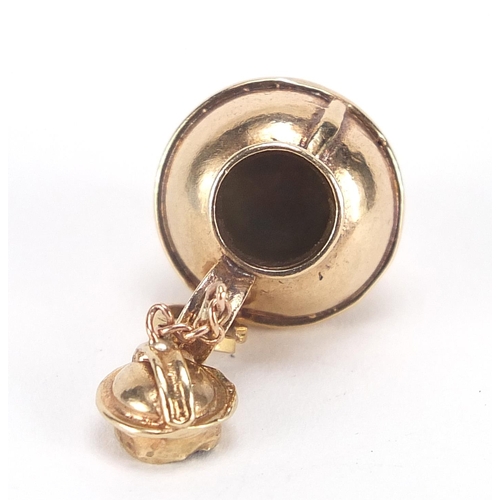 608 - 9ct gold Jersey cream can charm with detachable lid, 1.5cm high, 4.0g