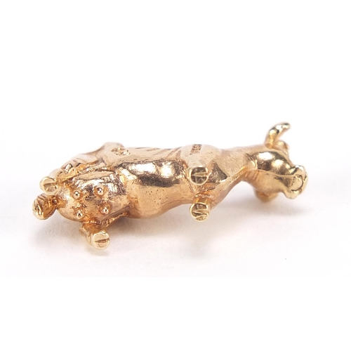 553 - 9ct gold Jersey cow charm, 2cm wide, 4.6g