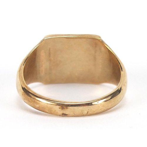 746 - 9ct gold signet ring, size R, 6.1g