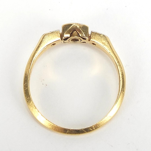 146 - Art Deco 18ct gold diamond three stone ring, the central diamond approximately 2mm in diameter, size... 