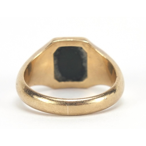 339 - 9ct gold bloodstone signet ring, size W, 9.4g