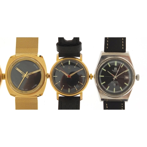 461 - Five vintage and later gentlemen's wristwatches comprising Zodiac Professional, Tressa Automatic, Sy... 