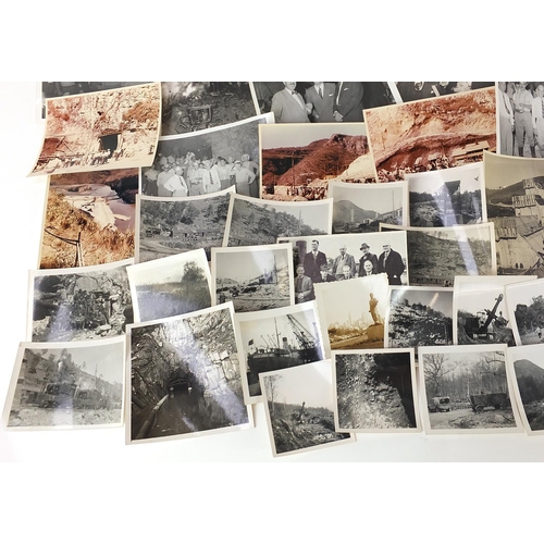 777 - Early 20th century mining ephemera relating to Thomas Holmes including photographs of mines, birth c... 