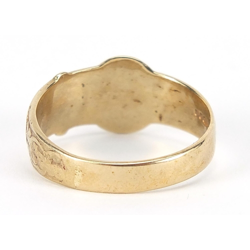 405 - 9ct gold buckle design ring, size V, 4.6g