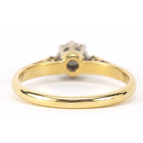 457 - 18ct gold diamond solitaire ring, the diamond approximately 3mm in diameter, size K, 2.3g