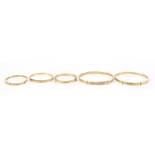 180 - Five 9ct gold christening bracelets, the largest 6cm in diameter, total 17.2g