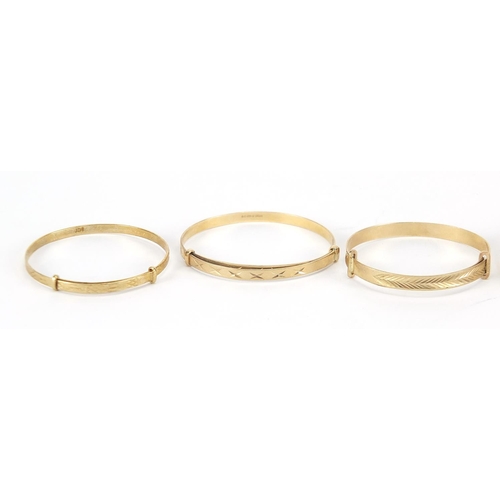 180 - Five 9ct gold christening bracelets, the largest 6cm in diameter, total 17.2g