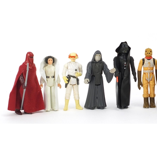 621 - Fifteen vintage Star Wars action figures with accessories including Luke Skywalker, Chewbacca, Hamme... 