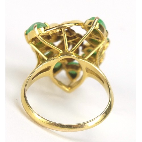 308 - Chinese 14ct gold green jade ring in the form of a bunch of bananas, size L/M, 6.5g