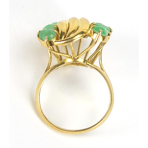 308 - Chinese 14ct gold green jade ring in the form of a bunch of bananas, size L/M, 6.5g