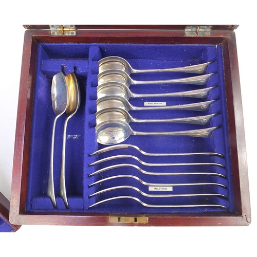 555A - Cooper Brothers & Sons Ltd, George V six place canteen of silver cutlery including table forks and s... 