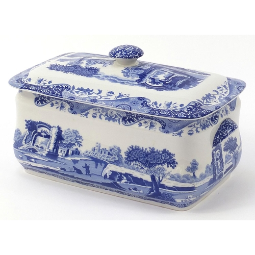 363 - Spode, large blue and white Italian tureen with lid, 40cm wide