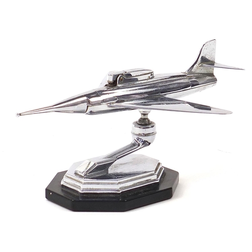 290 - Vintage chrome plated table lighter in the form of a jet aircraft, 24cm in length