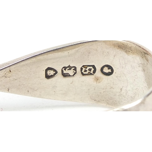 2431 - Seven pairs of Victorian and later silver sugar tongs, various hallmarks, the largest 11cm in length... 