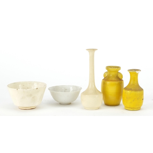 16 - Chinese porcelain comprising two yellow vases, blanc de chine bowls and blanc de chine vase, the lar... 