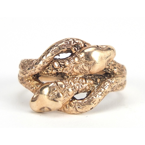 1712 - 9ct gold serpent ring, size Q, 8.0g