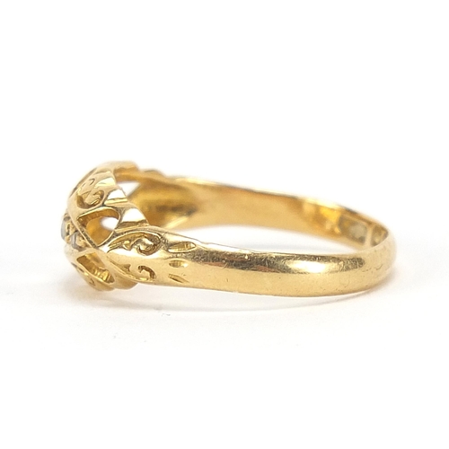 1709 - Victorian 18ct gold diamond five stone ring, size L, 2.0g