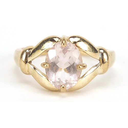 1748 - 9ct gold pink stone ring with pierced setting, size N, 3.0g