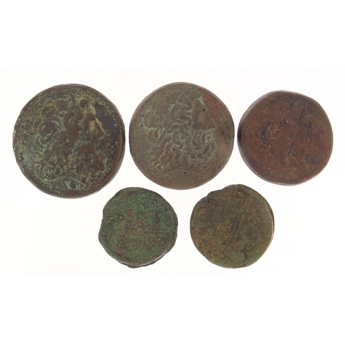 2513 - Five Greek/Egyptian coins, 216.4g, the largest 41mm in diameter