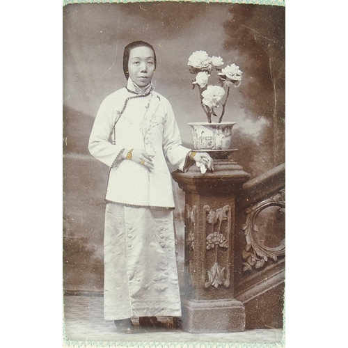 314 - Chinese hardwood screen with mother of pearl inlay housing a black and white photograph of a female ... 