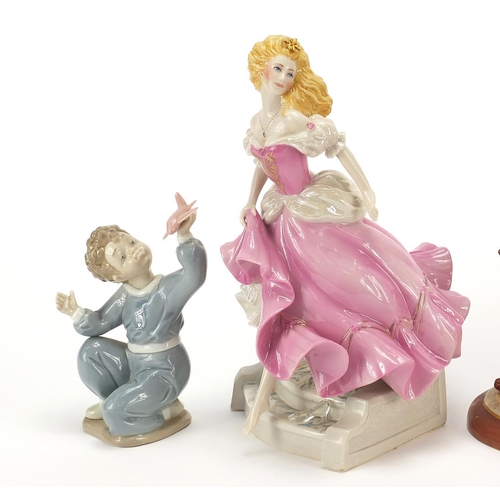 436 - Collectable porcelain to include a Nao boy and Franklin Mint, the largest 26cm high