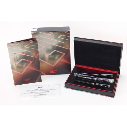 105 - Mont Blanc Franz Kafka writers set with case and box