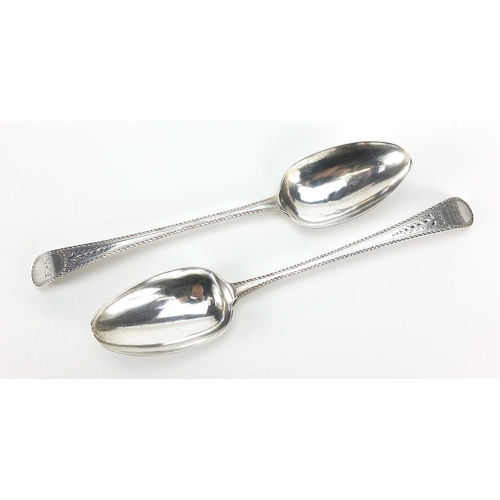 2202 - George Gray, pair of George III silver tablespoons, London 1787, 22cm in length, 102.5g