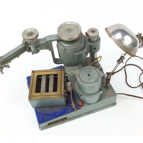 342 - Vintage electric engraving machine