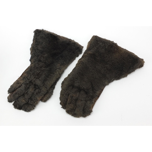 184 - Pair of vintage driving gloves from the estate of Dr John Bodkin Adams, 33cm in length