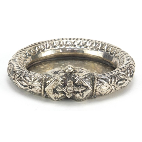 2216 - Tibetan unmarked silver slave bangle dish, 9.5cm wide, 87.0g