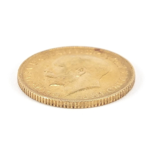 16 - George V 1914 gold sovereign - this lot is sold without buyer’s premium, the hammer price is the pri... 