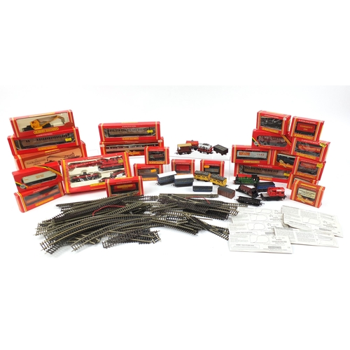 1972 - Hornby 00 gauge model railway and accessories, mostly boxed, including advertising wagons, 75 ton br... 