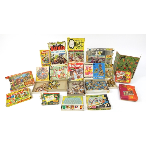 1913 - Collection of vintage jigsaw puzzles including Batman, Popeye, Yogi Bear, Disneyland and Sooty