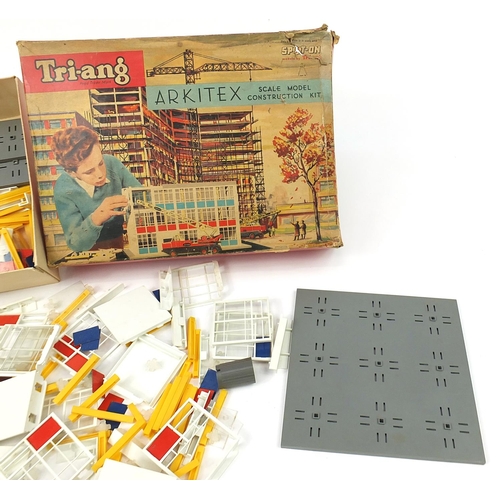 1915 - Tri-ang Arkitex model construction kit 2