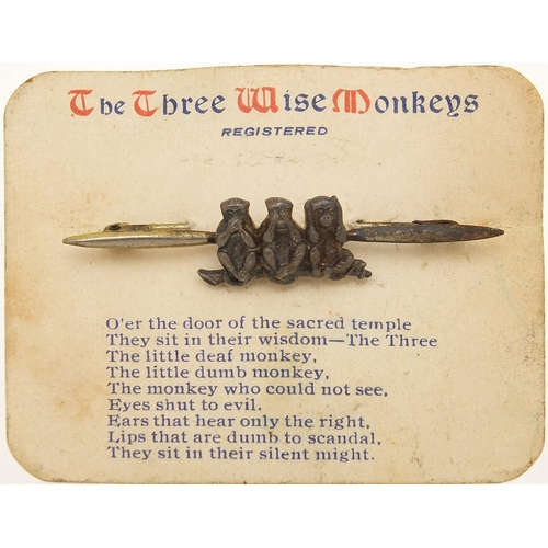 2802 - Silver and gilt metal three wise monkeys bar brooch, 5.2cm wide, 3.4g