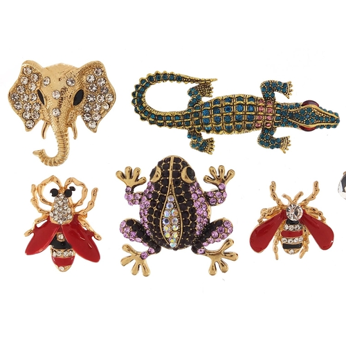 2772 - Seven jewelled and enamel animal and insect brooches including alligator, frog, monkey and elephant,... 