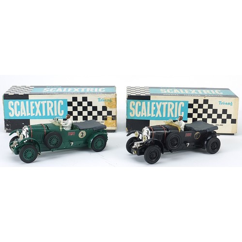 1921 - Two vintage Scalextric Bentley MM-C64 vehicles with boxes