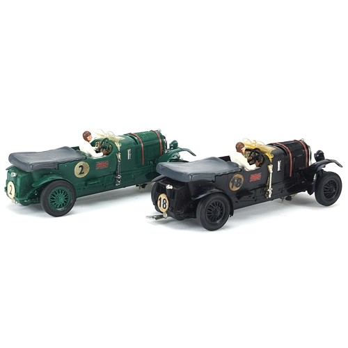 1921 - Two vintage Scalextric Bentley MM-C64 vehicles with boxes